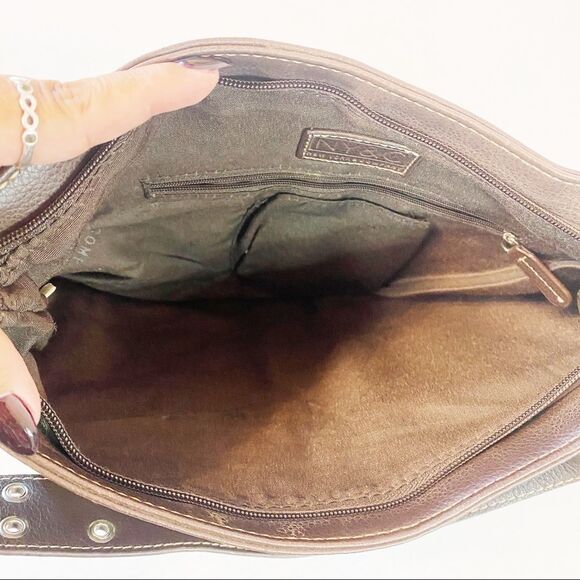 NY& Company Brown Signature Logo Shoulder Bag - Picture 9 of 9